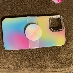 Otterbox pop socket iPhone 13 case